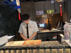 -湊湊火锅·茶憩(南京东路悦荟店)