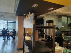 -麦当劳(军博店)