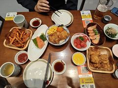 -8PINTS八品脱·日料·烧鸟·精酿小酒馆(莘庄店)