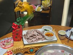 -娜仁图雅蒙古美食村(33小镇店)