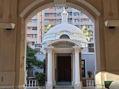 -香港大学