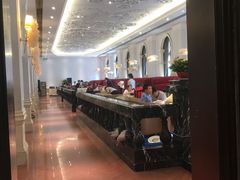 -王府井酒店(金桥港湾店)