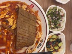 -顺溜·手工刀削面·黑金店(铜锣湾店)