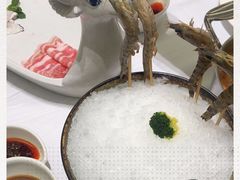 -红鼎豆捞·非遗鲍皇汤火锅(宝丰路店)