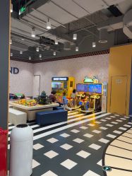 -meland亲子乐园(北京首开通州万象汇店)