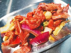-马路牙子烧烤音乐酒馆(望京店)