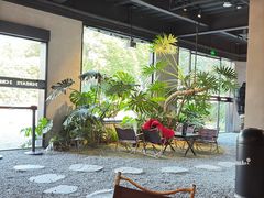 -J Create城市露营咖啡·简餐·宠物(上海动物园店)