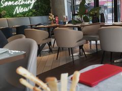大堂-必胜客(武汉欢乐谷店)