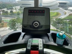 -奇迹健身金茂汇店