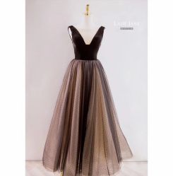 -Lady  Jane高端婚纱礼服馆