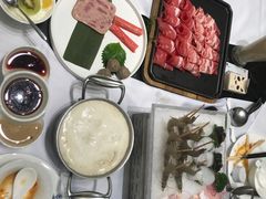 -红鼎豆捞·非遗鲍皇汤火锅(宝丰路店)