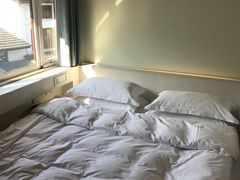 阁楼榻榻米-西湖茶墅