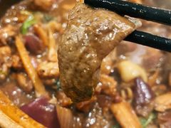 -胡须佬鸡煲四季火锅店(石厦西村直营店)