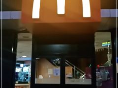 门面-麦当劳(列东店)