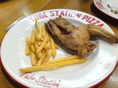 -Tube station站点比萨(王府井百货店)