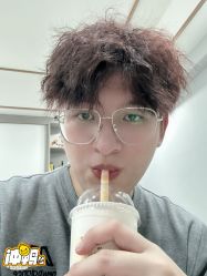 -八佰伴8008星级形象店