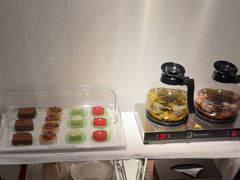 -浅深(世茂滨江精品店)