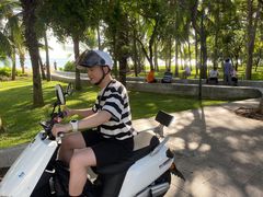 -三亚湾电动车租赁(三亚湾店)