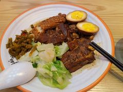 -瑞霖·隆江猪脚饭