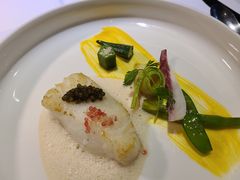鱼子酱佐鳕鱼-The V泽惟·低温慢煮料理