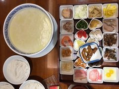 -香麒园·过桥米线·南湖雅宴