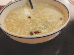 -蓝田九大碗民俗食府(蓝田店)