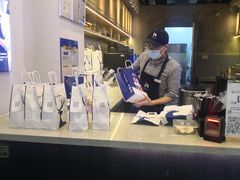 -瑞幸咖啡(丰盛町店)