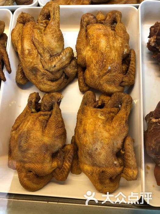 净香园鲜卤熟食(联四路店)脱骨扒鸡图片 - 第1张