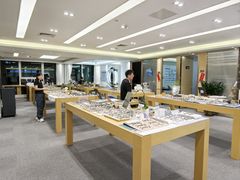-Eziwish眼镜·蔡司授权店