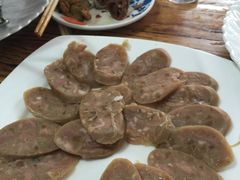 -溢心园香河肉饼总店