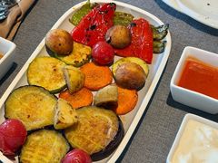 -Efes Turkish & Mediterranean Cuisine 艾菲斯餐厅(陆家嘴店)