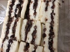 -白玉兰食品甜凤店(合生汇店)