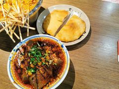 -肖四女乐山跷脚牛肉(世博源店)