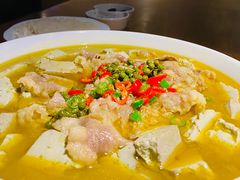 -渝半城经典川粤菜(重庆天地店)