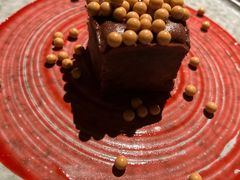 -LES ELITES 英集荟(南京西路店)