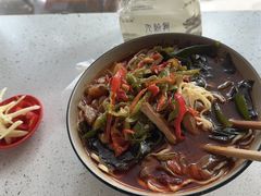 -小卫香辣面馆(老二中老大门店)