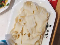 -鲁员外地锅鸡地锅鱼(龙湖江东天街店)