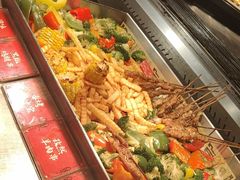 -四海一家自助餐(益田假日广场店)