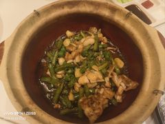 -贝勒爷·酥不腻烤鸭