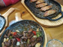 -老东镇啤酒屋海鲜加工·蒸汽海鲜·海鲜烧烤(台东店)