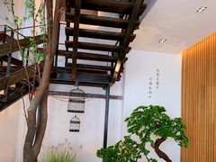 -蜜桃餐厅·伴山(湖滨商业街店)