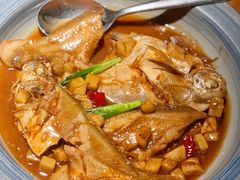 东海三鲜-荣小馆(杭州大厦店)