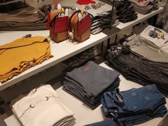 -ZARA(世贸天阶店)