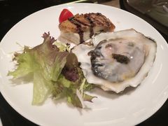 -大中华希尔顿酒店-念自助餐·嗨啤·小龙虾