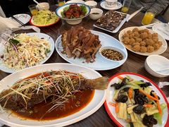 -聚首堂·特色小吃·肘子(什刹海德胜门店)