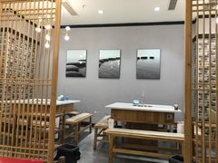 大堂-屋头串串(新街里店)