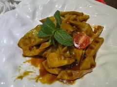 -宋庄魁元艺术餐厅