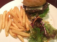 蘑菇堡-bluefrog蓝蛙(水游城店)