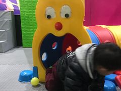 -超人空间竞技场·轰趴团建蹦床主题公园