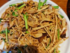 -唐师傅湘西名菜馆(武陵路店)